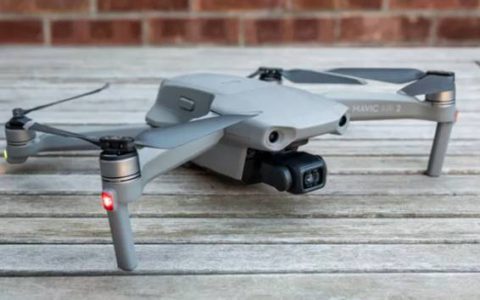 無人機價格，2020年最佳無人機：DJI，Parrot等適合初學(xué)者和專業(yè)人士的產(chǎn)品