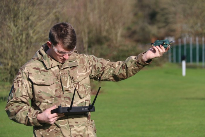 英軍“Bug”微型無人機(jī)，惡劣天氣正常飛行。