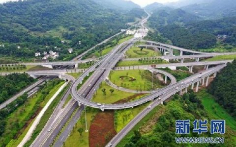 無人機(jī)助力道路巡檢（智能化高效巡檢新模式）