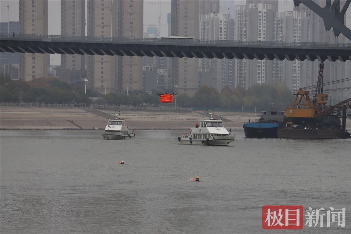 漢臺民間救援交流會在漢舉行，兩岸援救組織視頻連線展示實戰(zhàn)演練