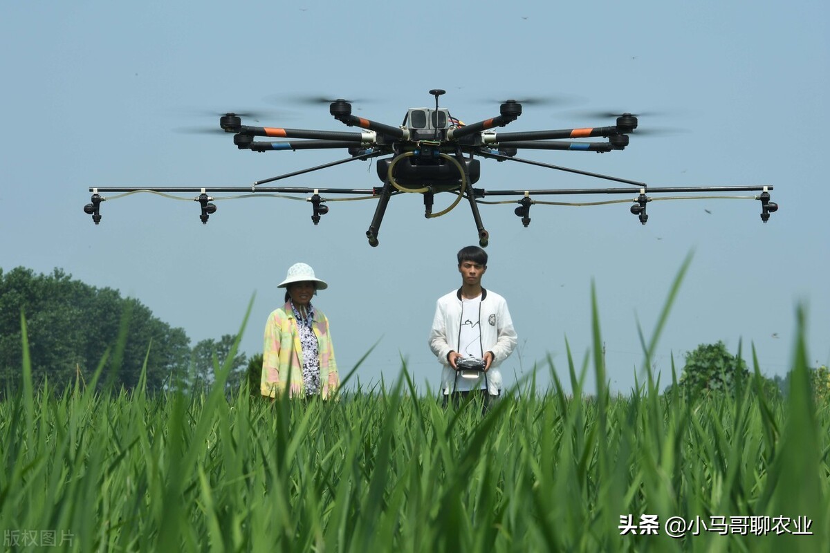 農(nóng)業(yè)無人機噴藥到底好不好？它有什么優(yōu)缺點？看看這些都清楚嗎？