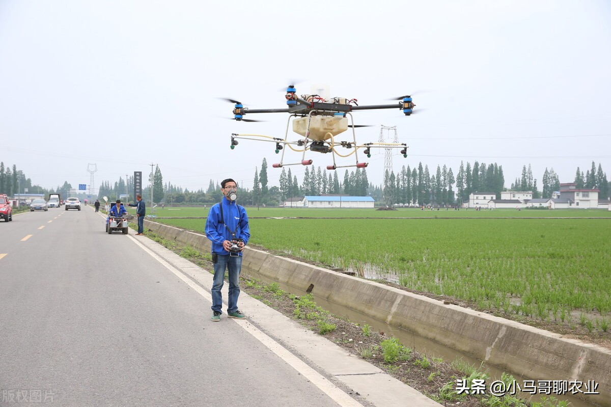 農(nóng)業(yè)無人機噴藥到底好不好？它有什么優(yōu)缺點？看看這些都清楚嗎？